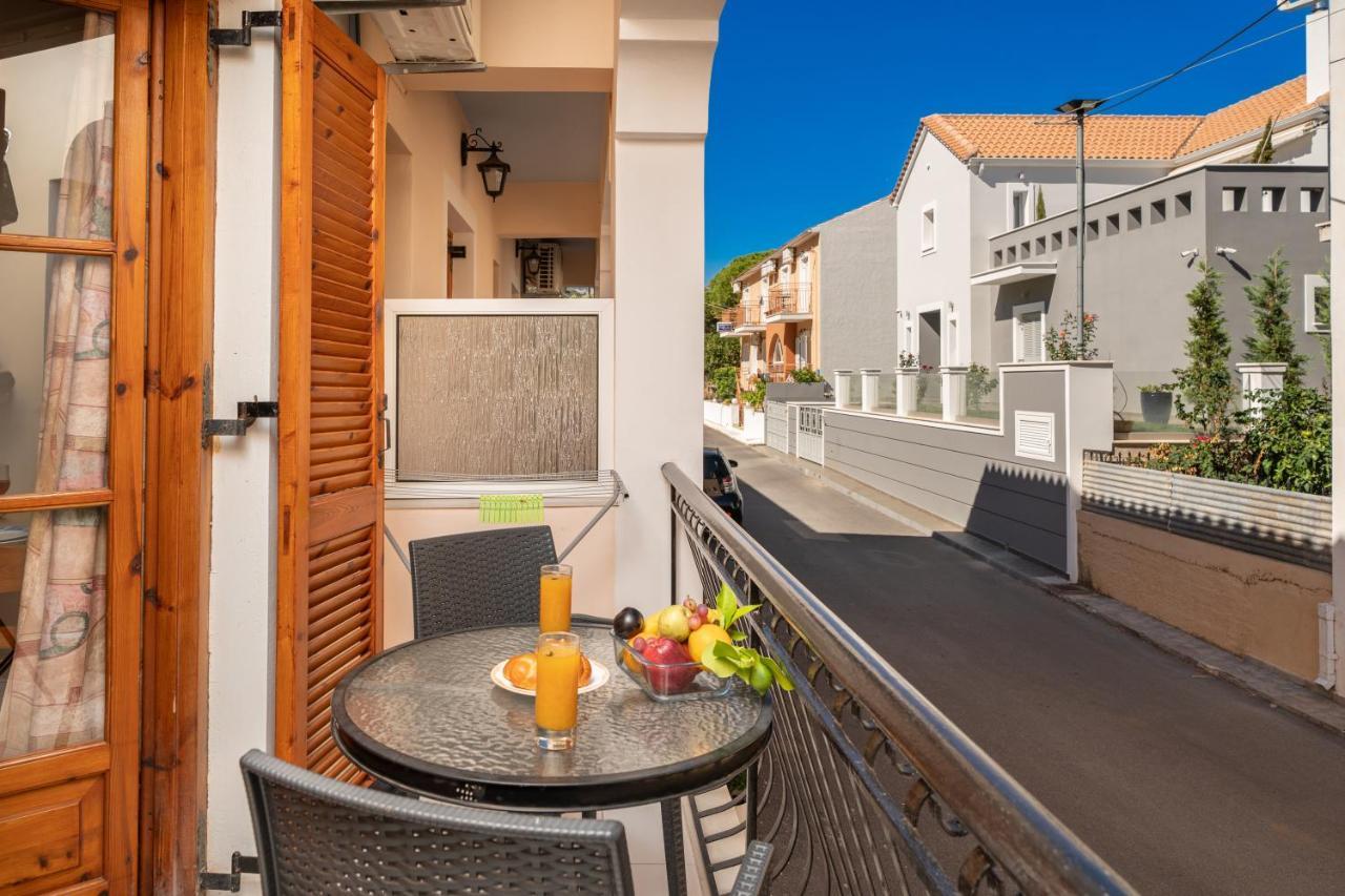 Alexatos Studios & Apartments Agia Efimia Exterior foto